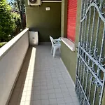 דירה Azzurro Via Livenza 1 ביביונה