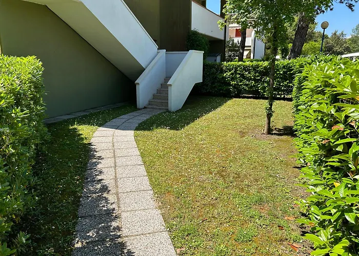 Azzurro Via Livenza 1 Апартаменты